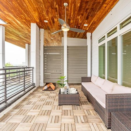 Riverwalk Penthouse Oasis W/Free Parking Gym Pool San Antonio Extérieur photo