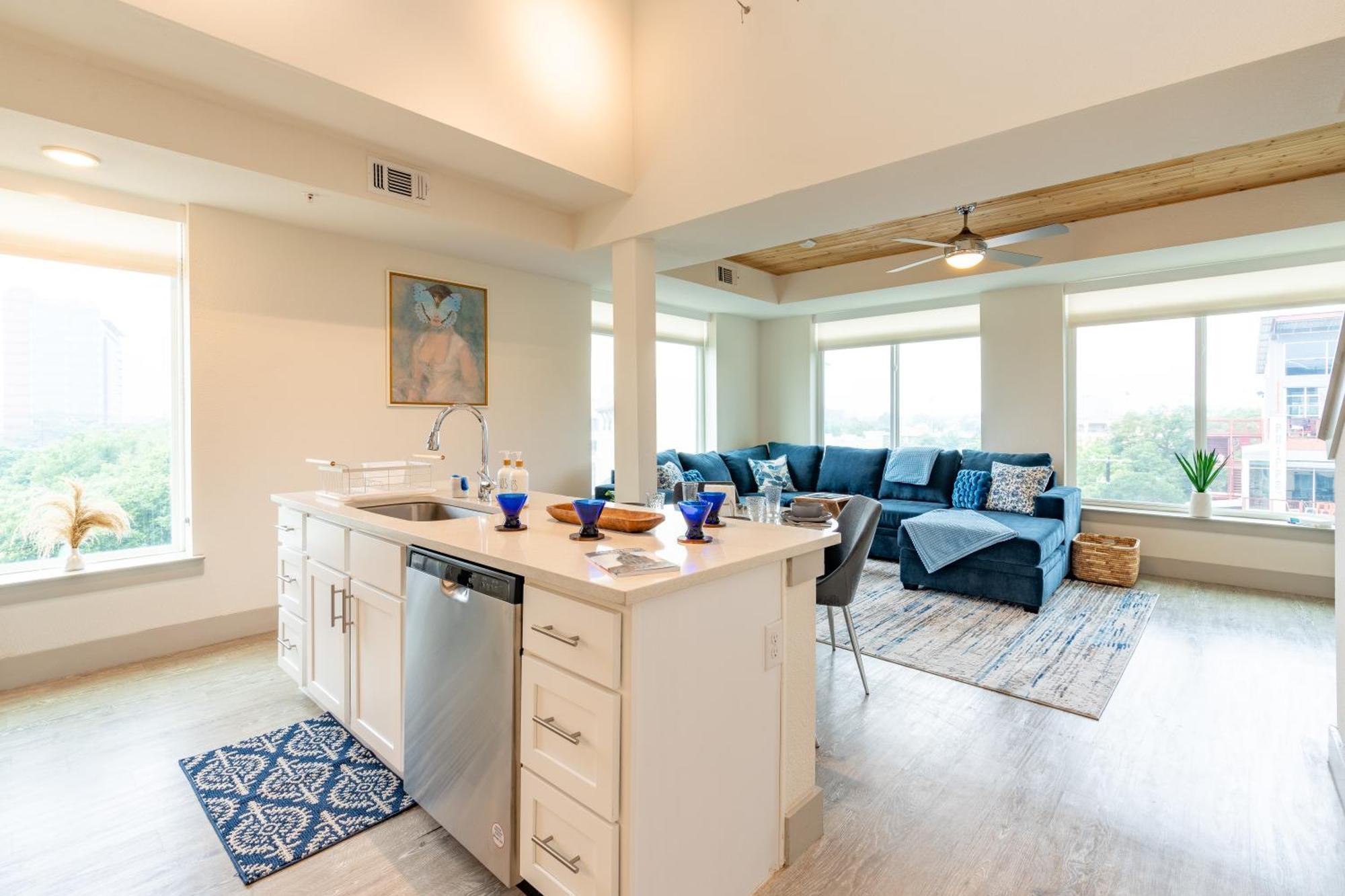 Riverwalk Penthouse Oasis W/Free Parking Gym Pool San Antonio Extérieur photo